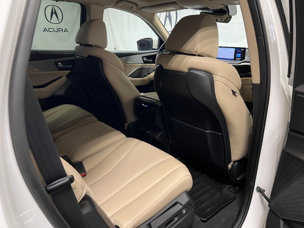 used 2023 Acura MDX car, priced at $41,991