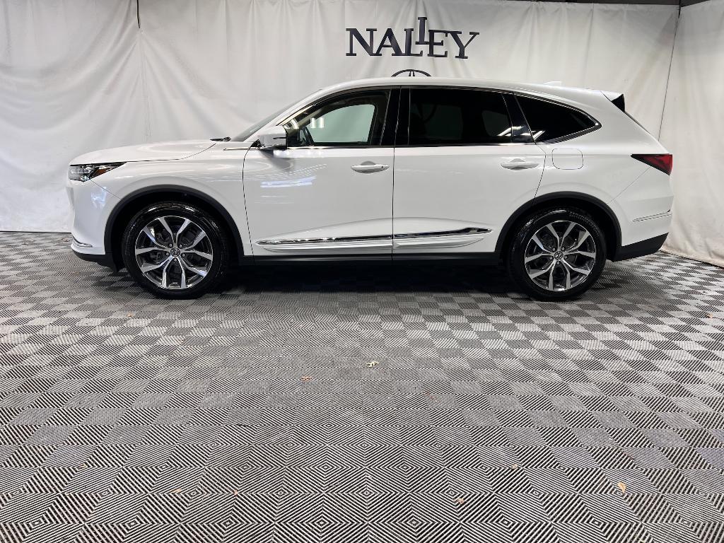 used 2023 Acura MDX car, priced at $41,991
