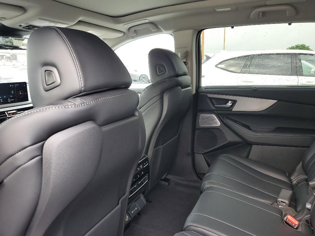 new 2025 Acura MDX car, priced at $58,550