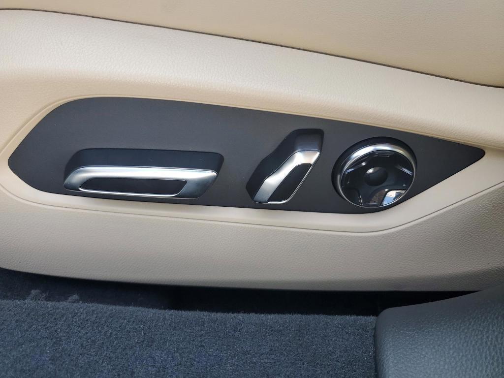 new 2025 Acura TLX car, priced at $47,195