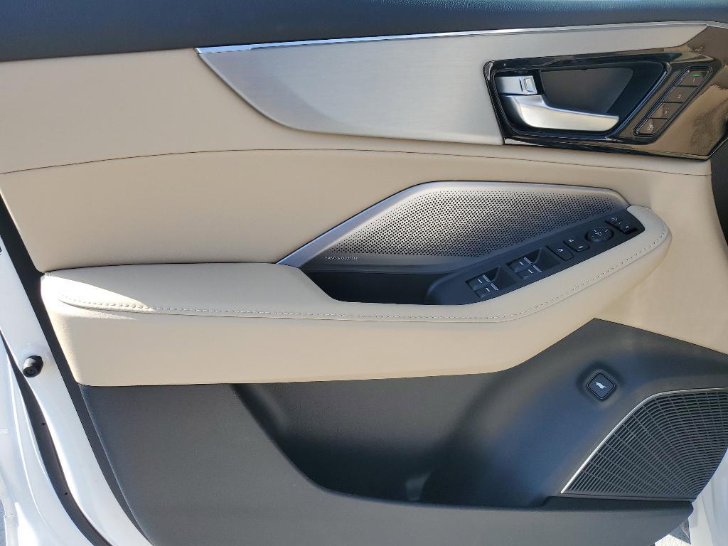 new 2025 Acura MDX car, priced at $58,550