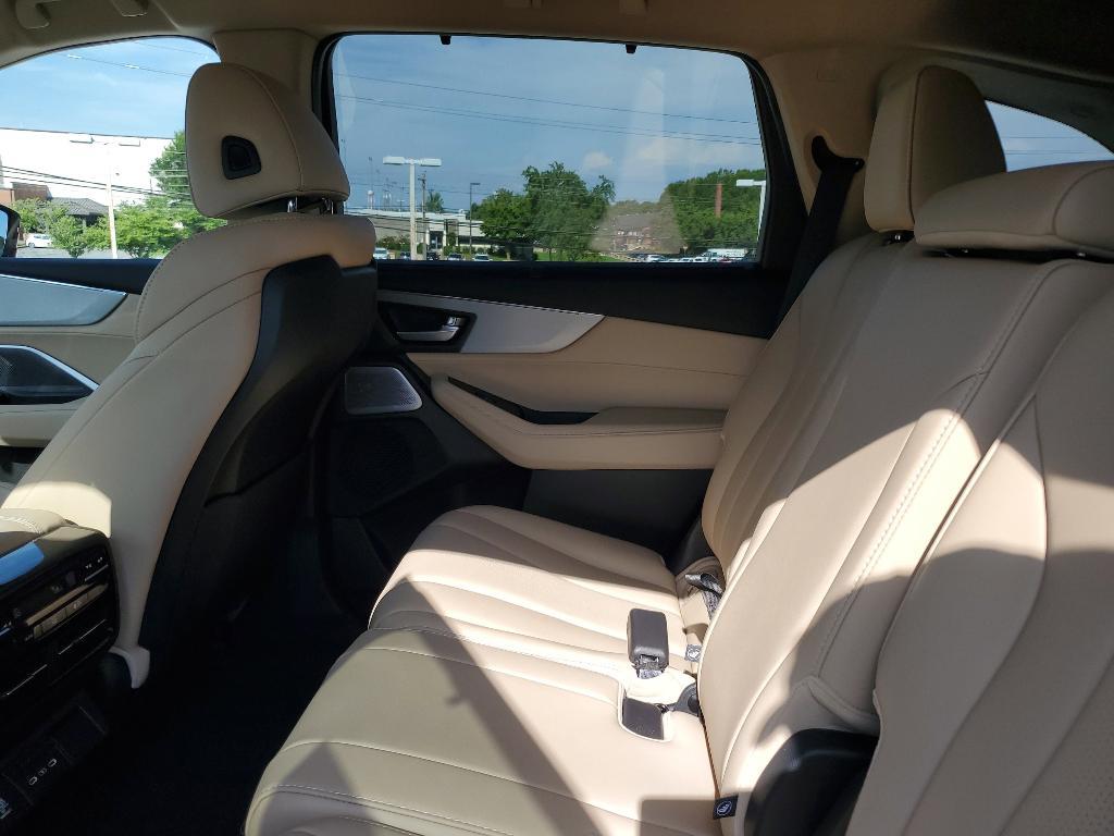 new 2025 Acura MDX car, priced at $58,550