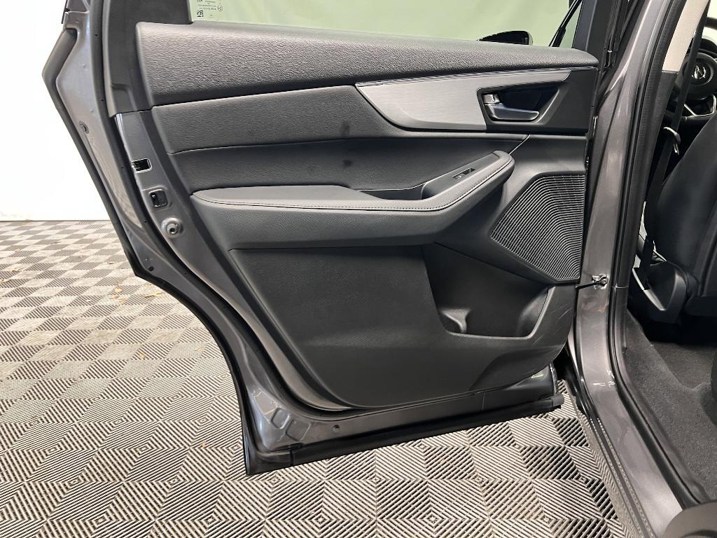 used 2024 Acura MDX car, priced at $44,391