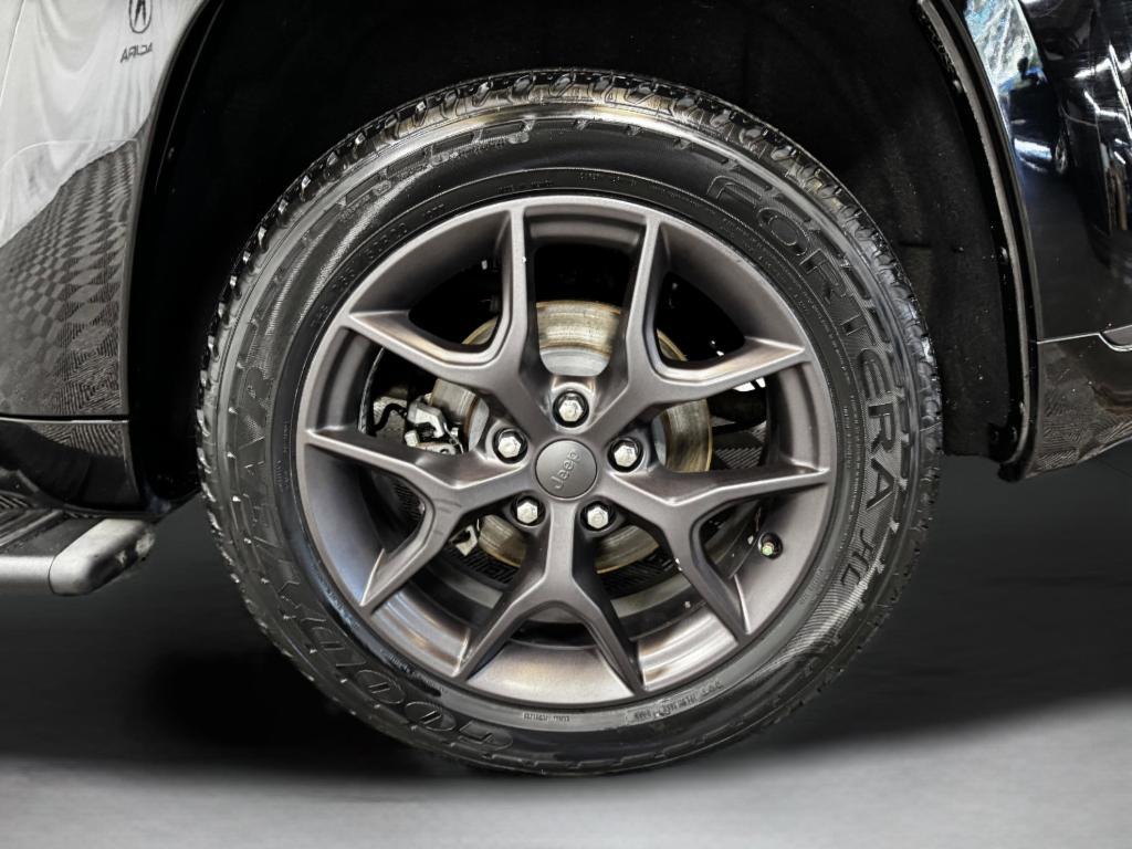 used 2020 Jeep Grand Cherokee car, priced at $19,791