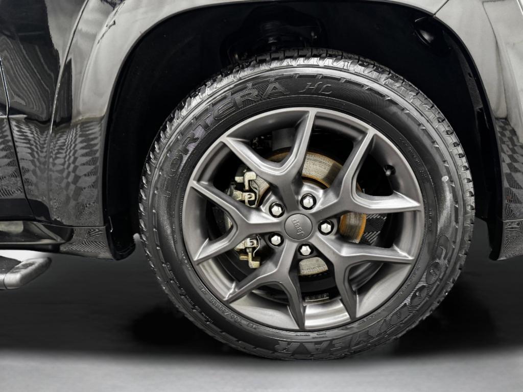 used 2020 Jeep Grand Cherokee car, priced at $19,791