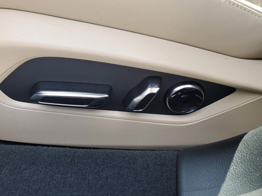 new 2025 Acura TLX car, priced at $47,195