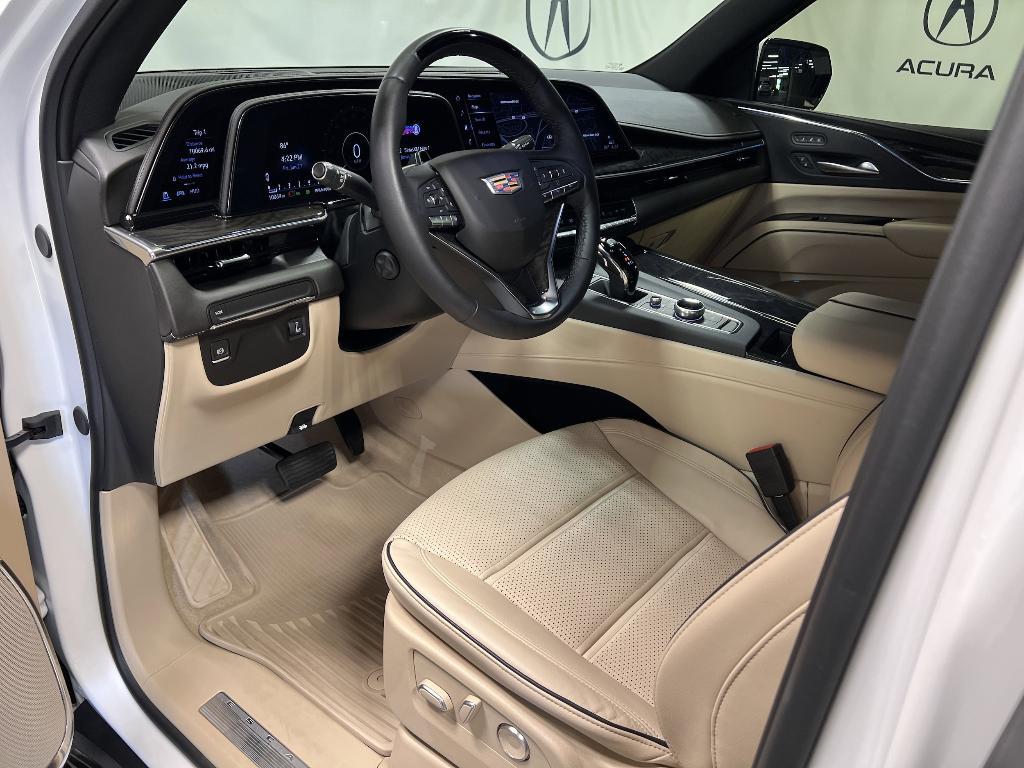 used 2024 Cadillac Escalade ESV car, priced at $89,991