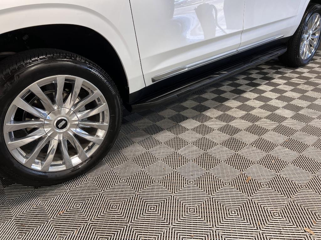 used 2024 Cadillac Escalade ESV car, priced at $89,991