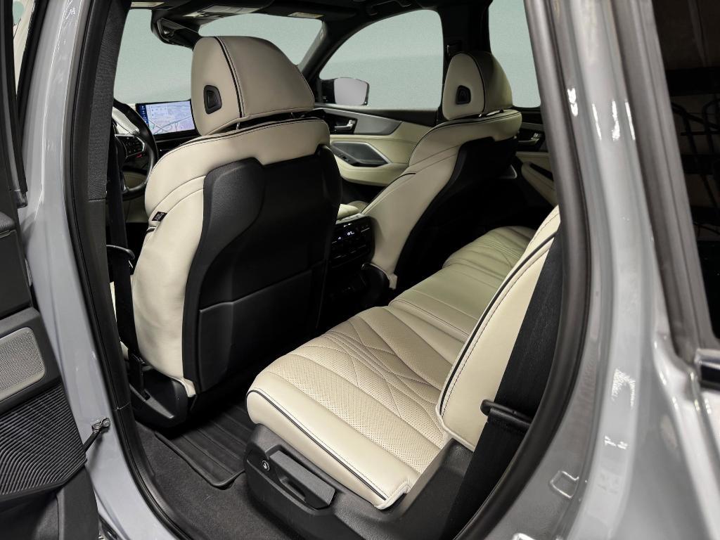 used 2025 Acura MDX car, priced at $57,991