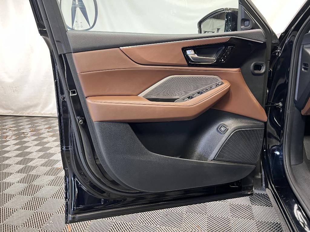 used 2023 Acura MDX car, priced at $41,491