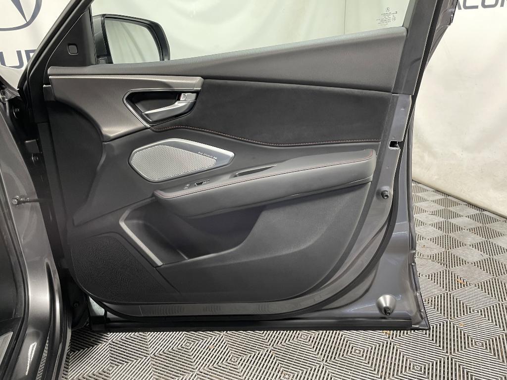 used 2025 Acura RDX car, priced at $45,990