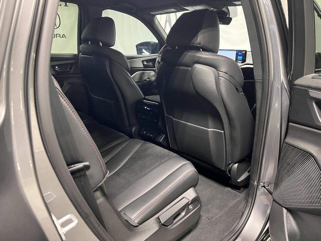 used 2023 Acura MDX car, priced at $49,991