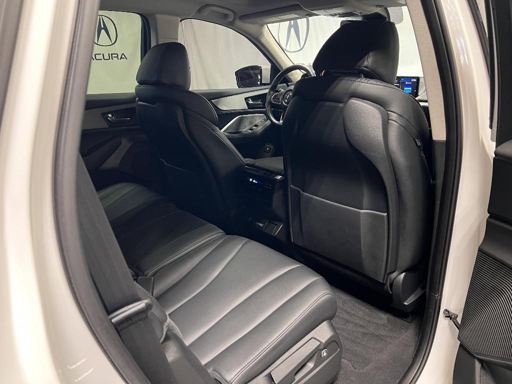 used 2024 Acura MDX car, priced at $44,591