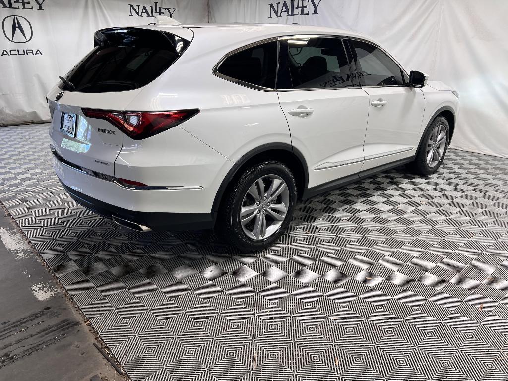 used 2024 Acura MDX car, priced at $44,591