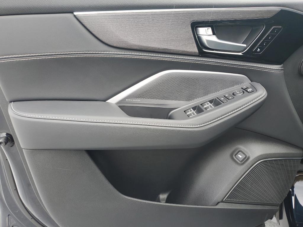 new 2026 Acura MDX car, priced at $68,850