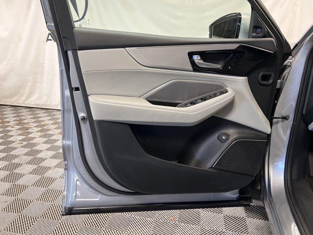 used 2022 Acura MDX car, priced at $41,991