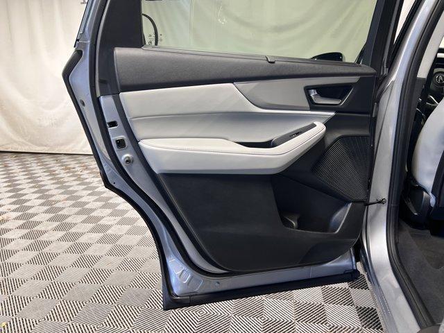 used 2022 Acura MDX car, priced at $41,991