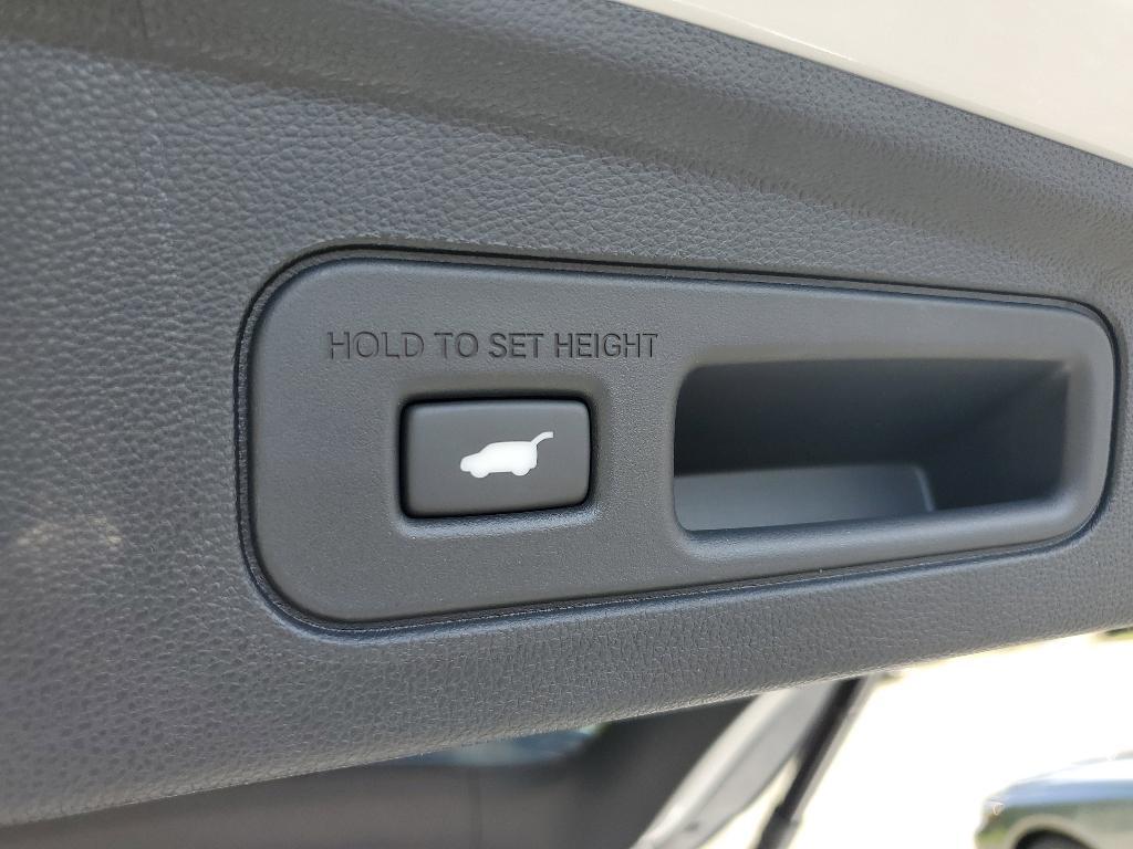 new 2026 Acura MDX car, priced at $68,850