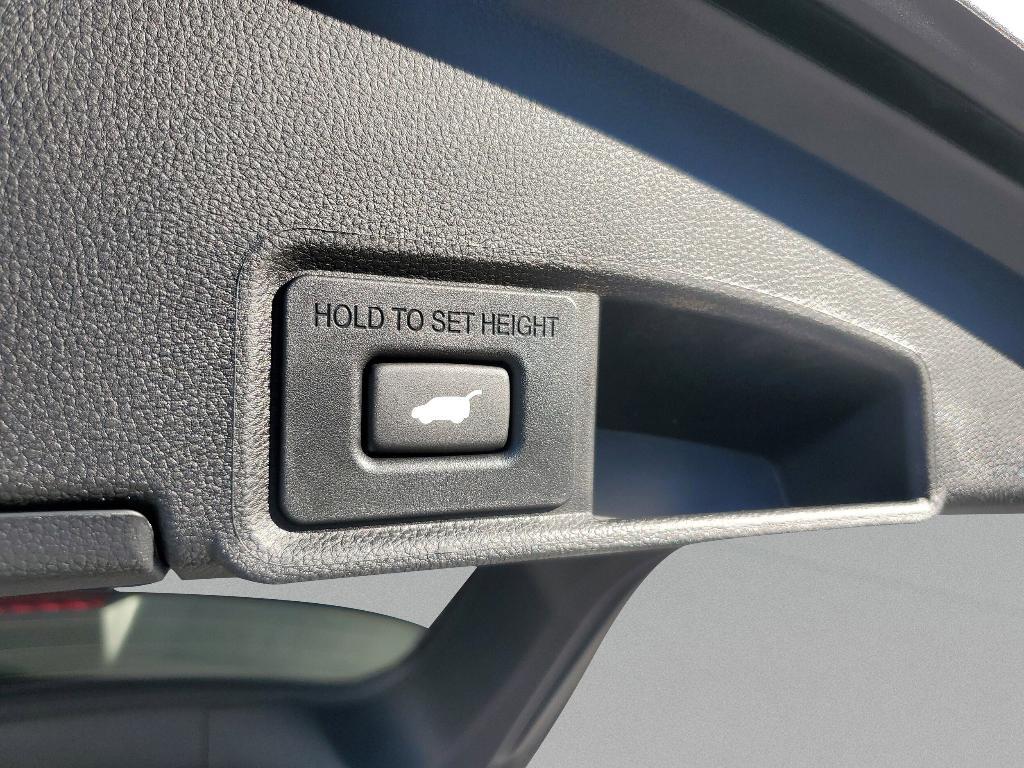 new 2025 Acura RDX car, priced at $54,400