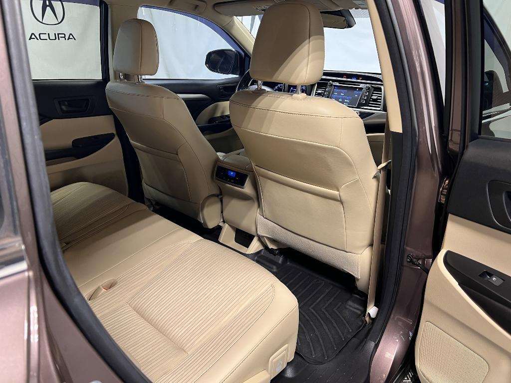 used 2017 Toyota Highlander car, priced at $19,791