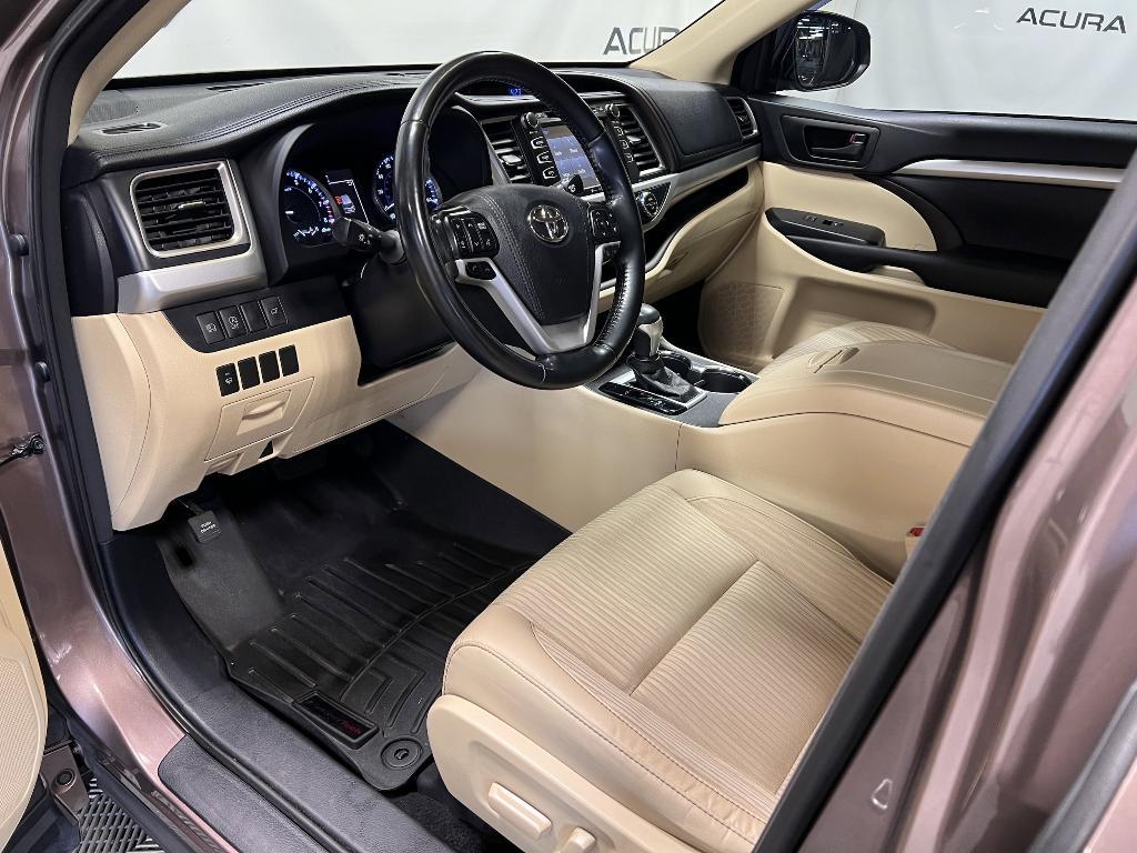 used 2017 Toyota Highlander car, priced at $19,791