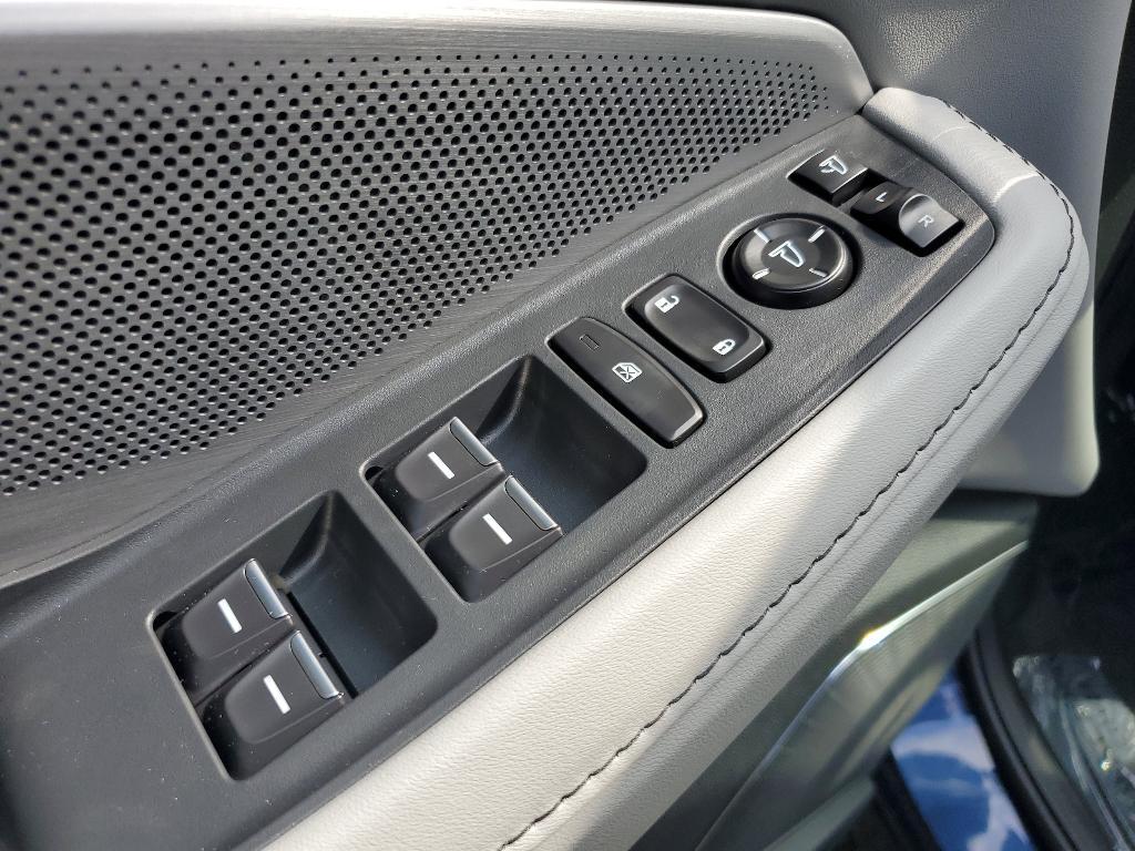 new 2026 Acura MDX car, priced at $58,550
