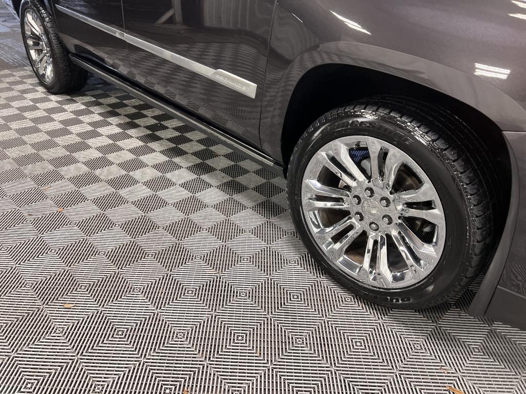 used 2018 Cadillac Escalade ESV car, priced at $29,991