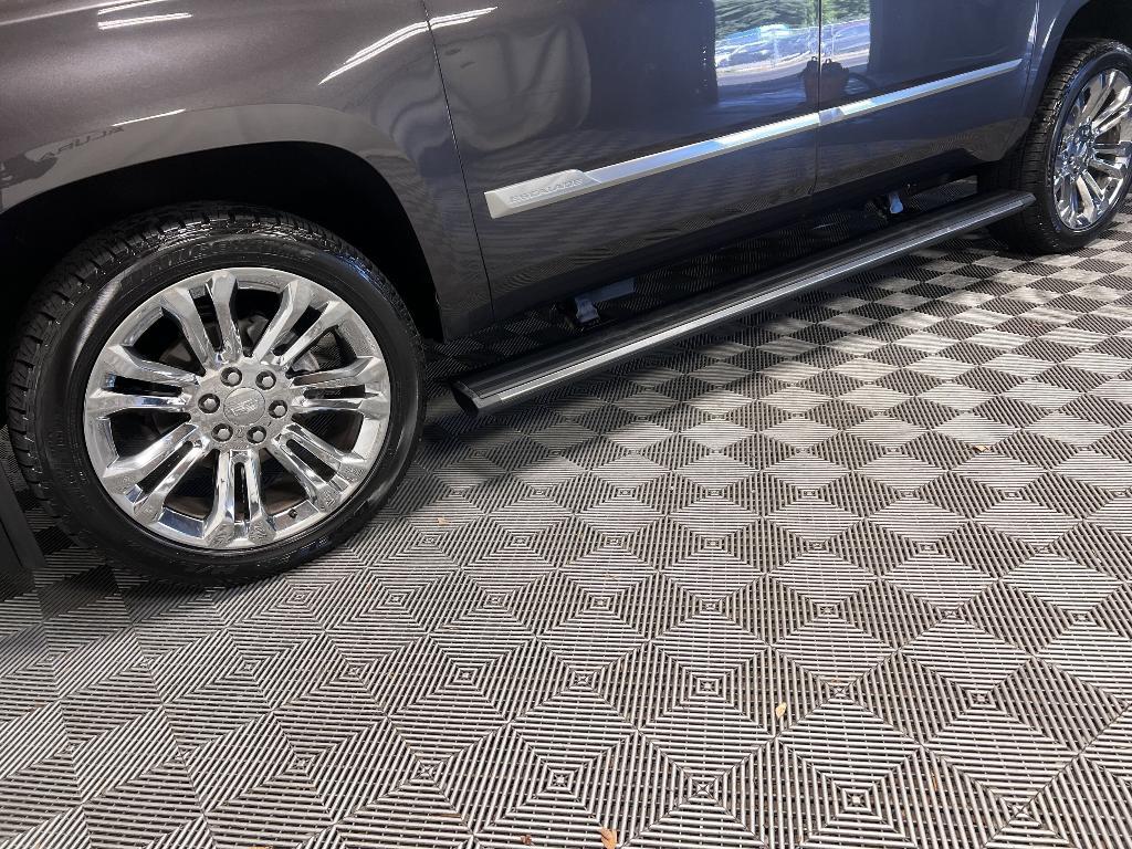 used 2018 Cadillac Escalade ESV car, priced at $29,991