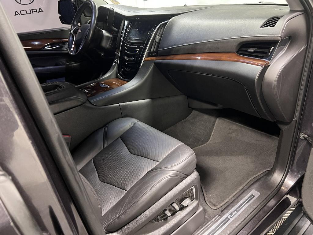 used 2018 Cadillac Escalade ESV car, priced at $29,991