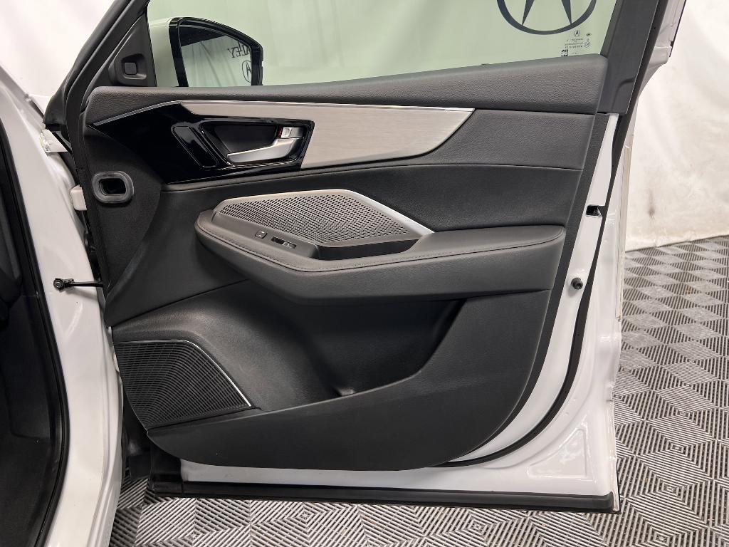 used 2024 Acura MDX car, priced at $42,591
