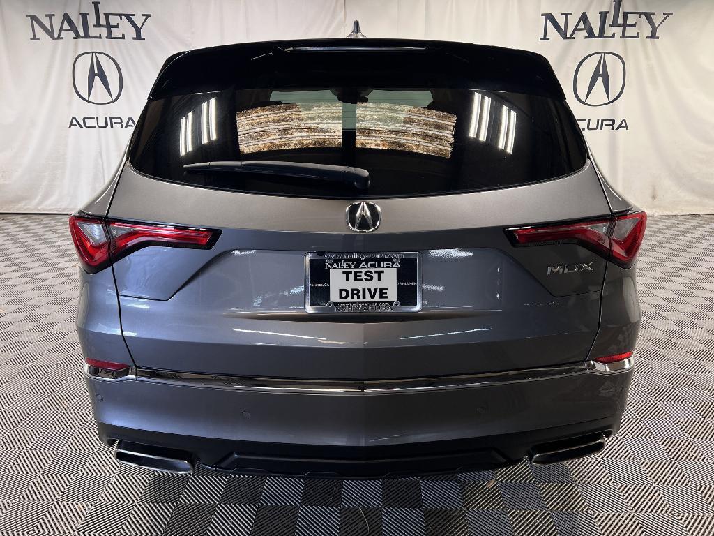 used 2022 Acura MDX car, priced at $45,991