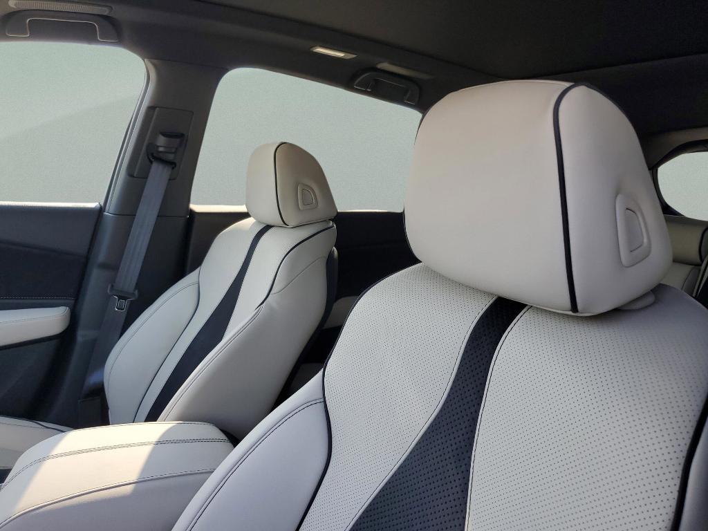 new 2025 Acura RDX car, priced at $52,250