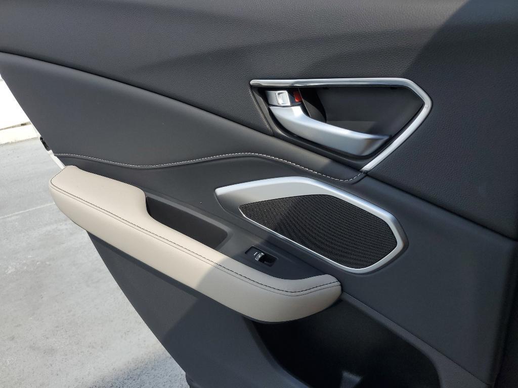 new 2025 Acura RDX car, priced at $46,650