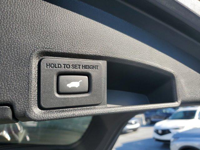 new 2025 Acura RDX car, priced at $49,250