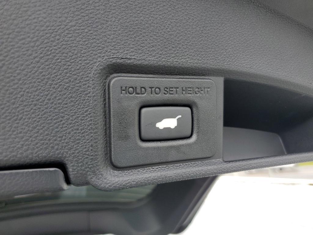new 2025 Acura RDX car, priced at $49,250