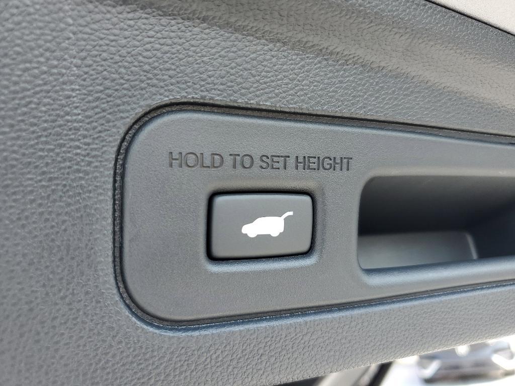 new 2026 Acura MDX car, priced at $64,350