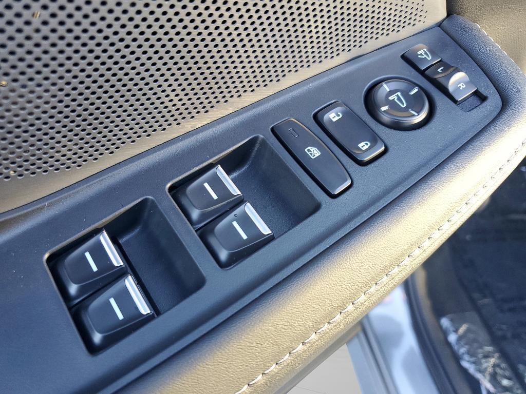 new 2026 Acura MDX car, priced at $68,850