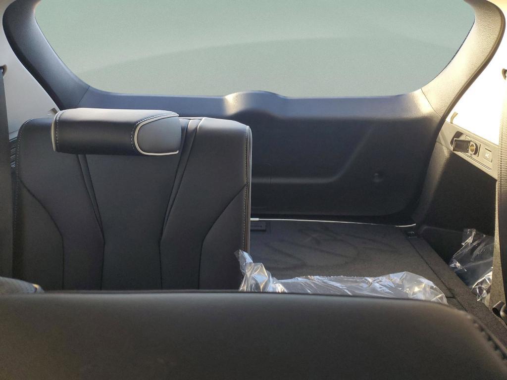 new 2026 Acura MDX car, priced at $68,850