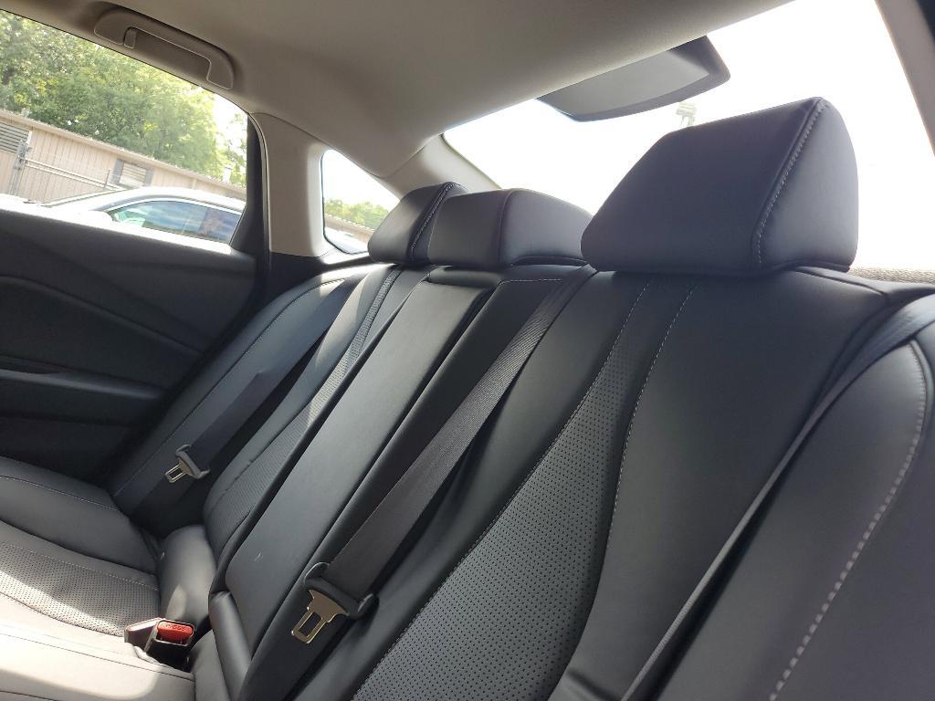 new 2025 Acura TLX car, priced at $47,195