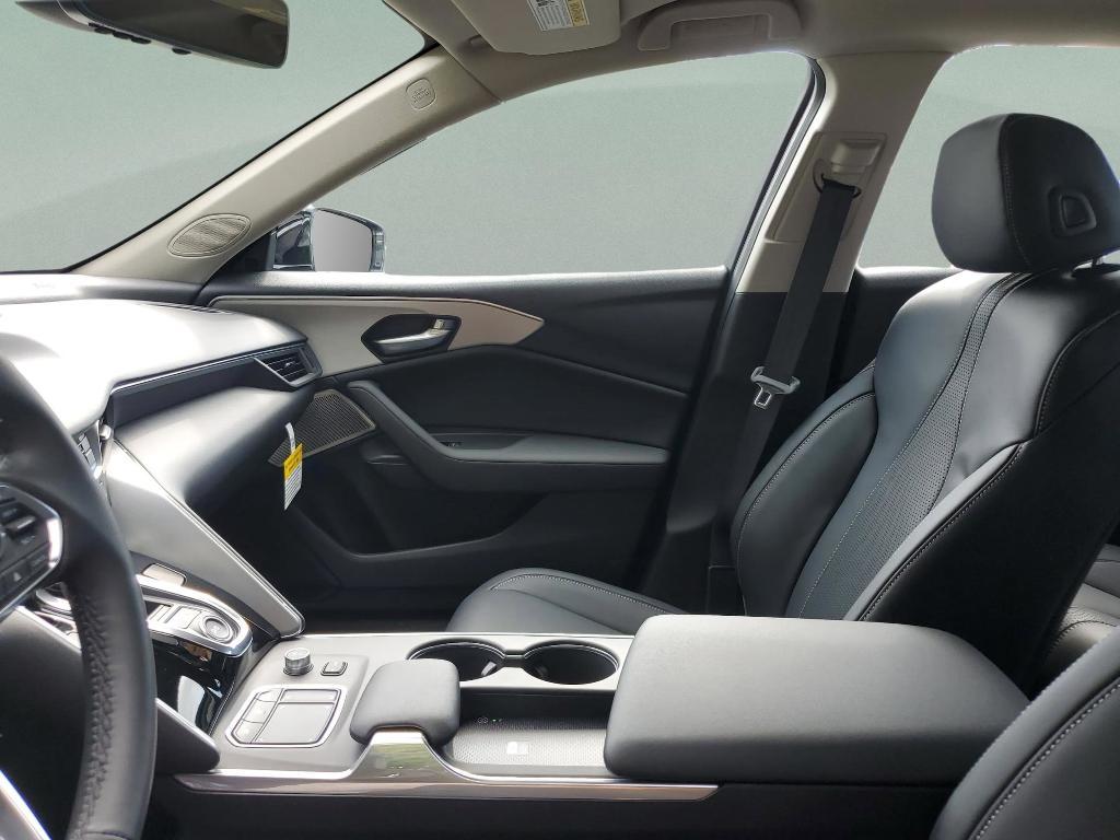 new 2025 Acura TLX car, priced at $47,195