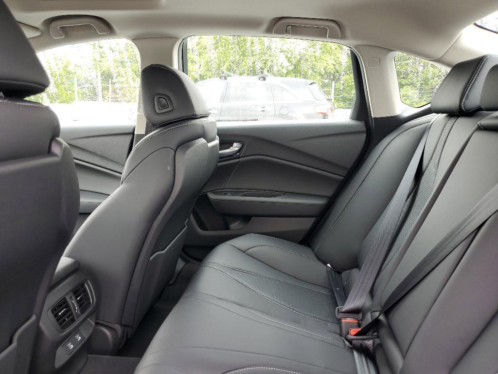 new 2025 Acura TLX car, priced at $47,195