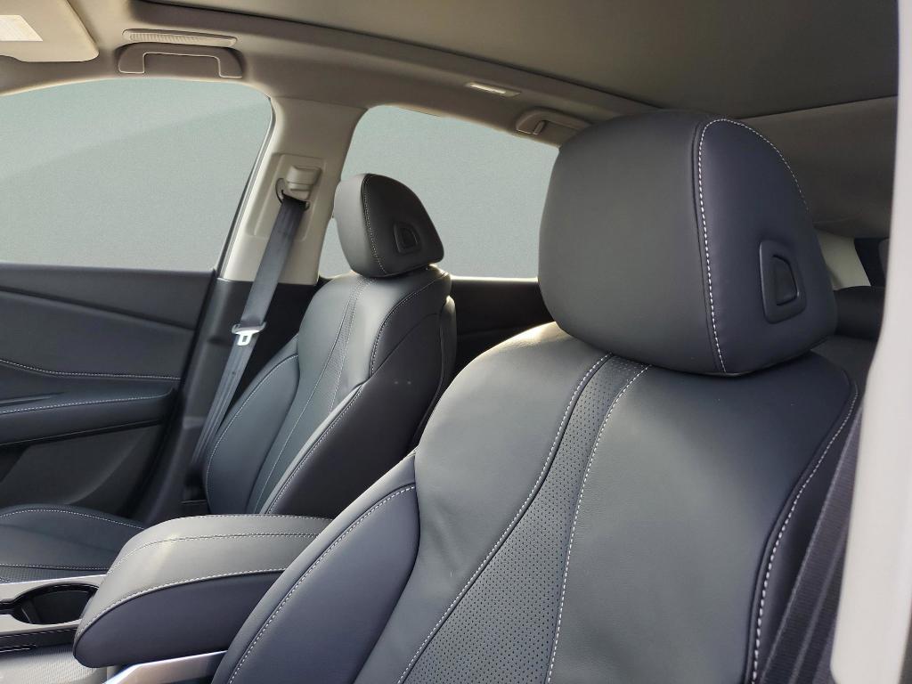 new 2025 Acura RDX car, priced at $49,250
