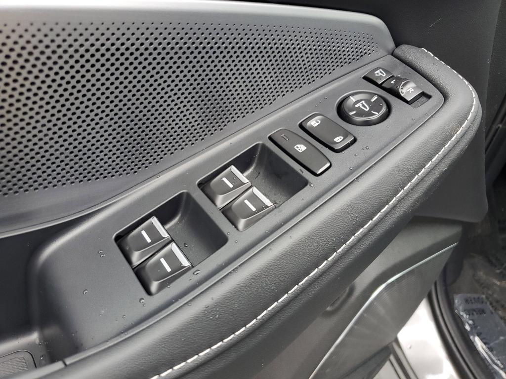 new 2025 Acura MDX car, priced at $58,550