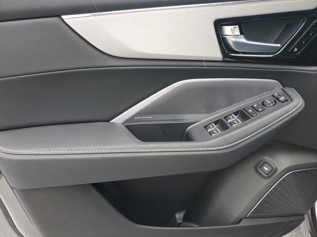 new 2025 Acura MDX car, priced at $58,550