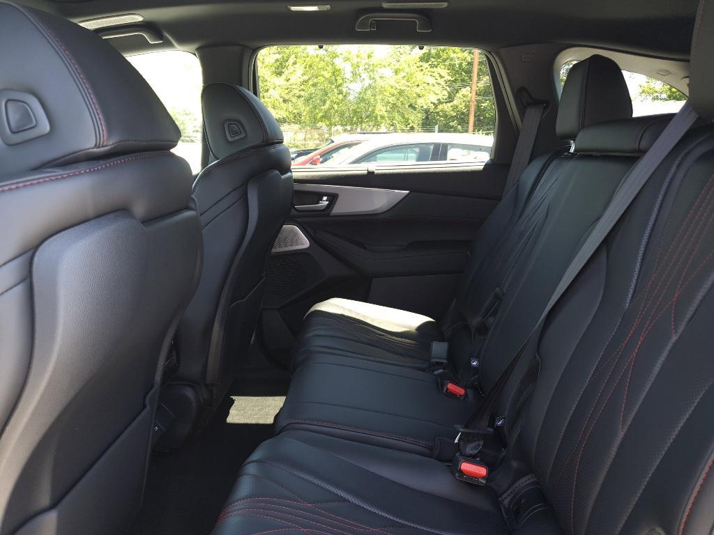 new 2025 Acura MDX car, priced at $70,250