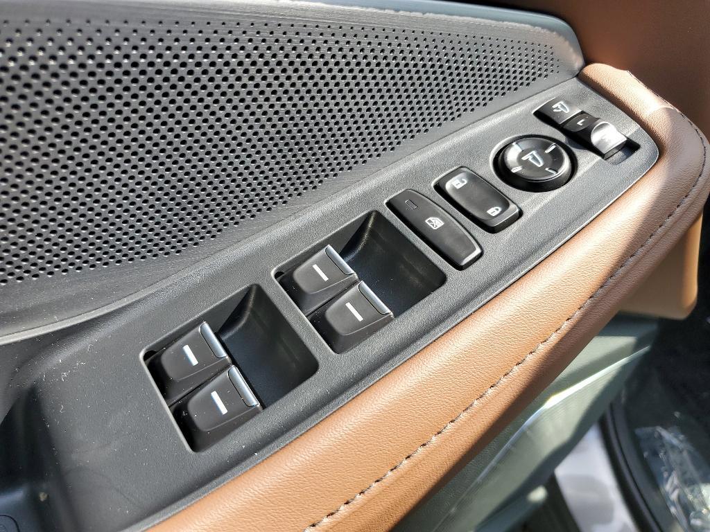 new 2026 Acura MDX car, priced at $68,850