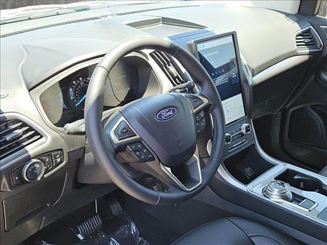 new 2024 Ford Edge car, priced at $36,408