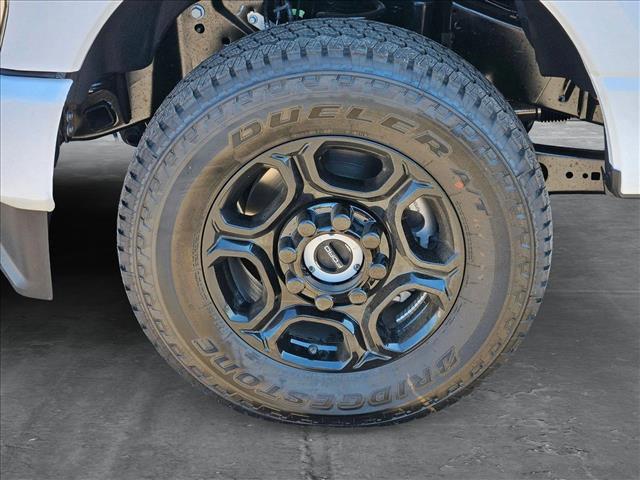 new 2025 Ford F-250 car, priced at $69,415