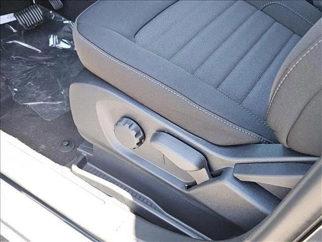 new 2024 Ford Edge car, priced at $32,418