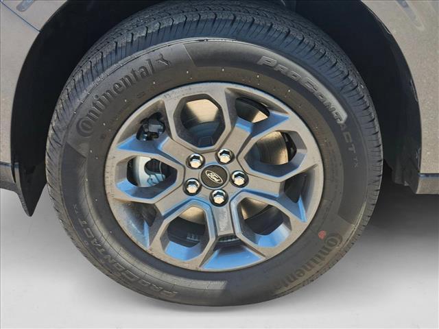 new 2025 Ford Maverick car, priced at $32,005